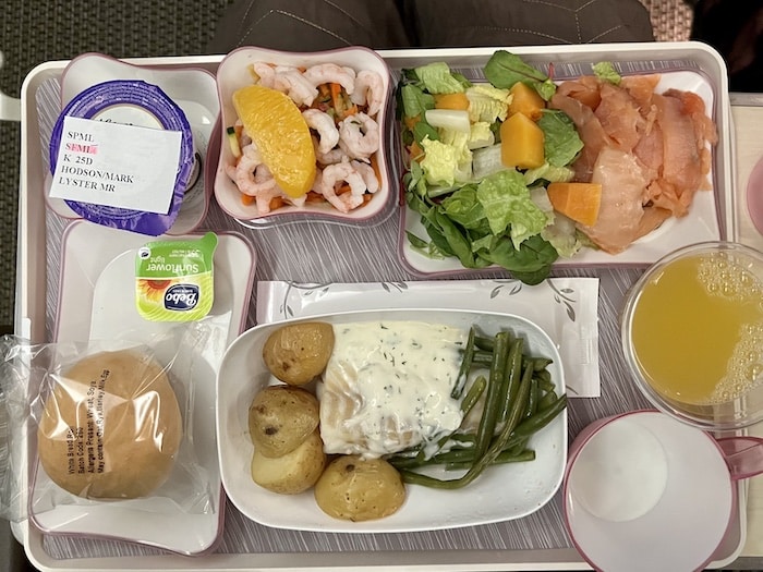 Airline review EVA Air Premium Economy, LHRBKK 101 Holidays blog