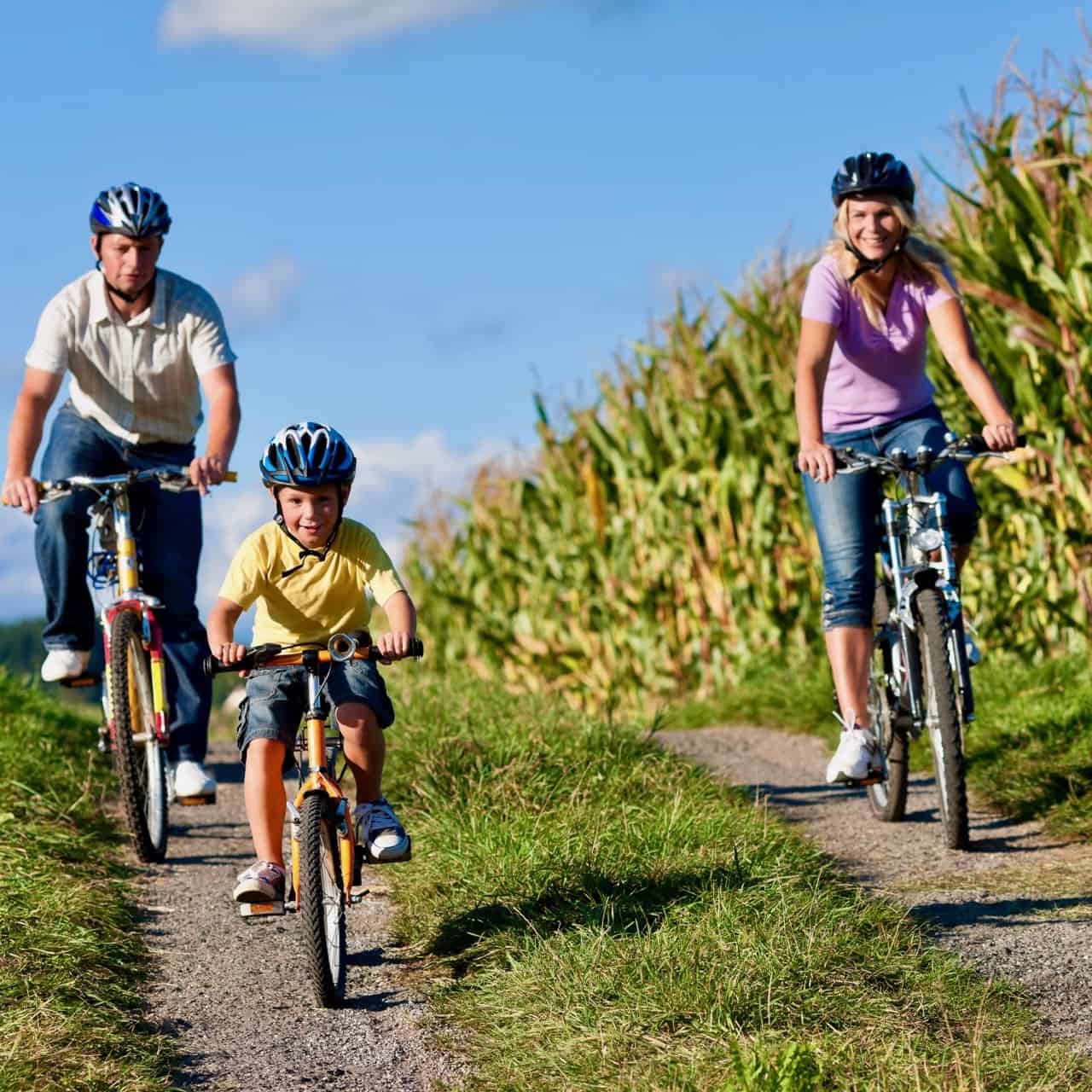 inn travel cycling holidays